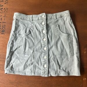 Altered state size medium like new